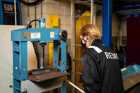 Wat doet een plaatwerker?